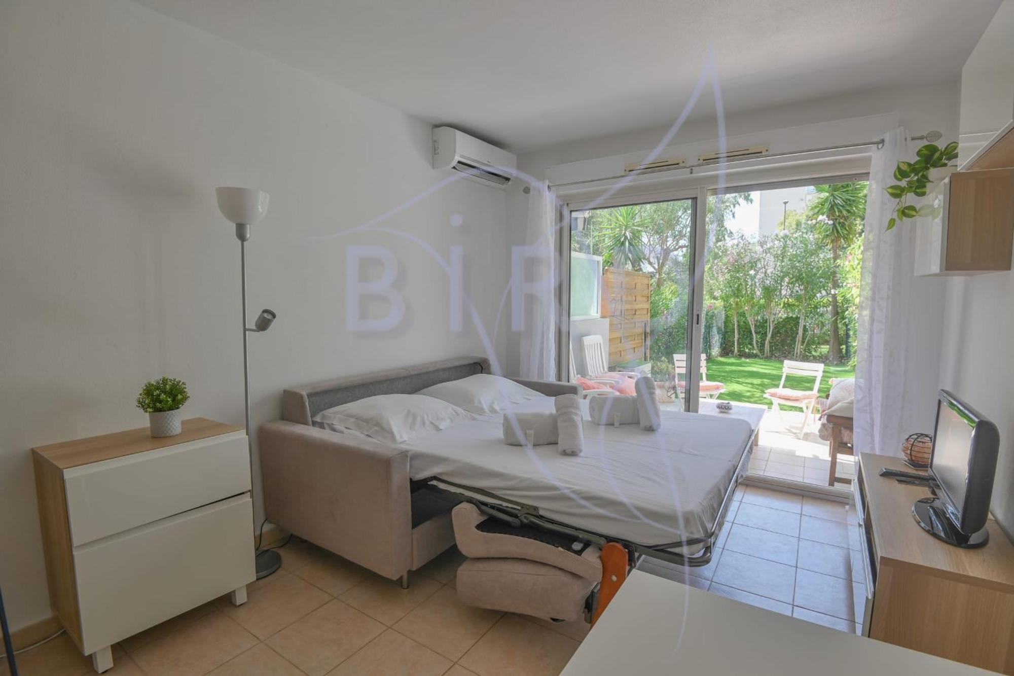 Comfortable Terrace And Private Garden Appartement Cannes